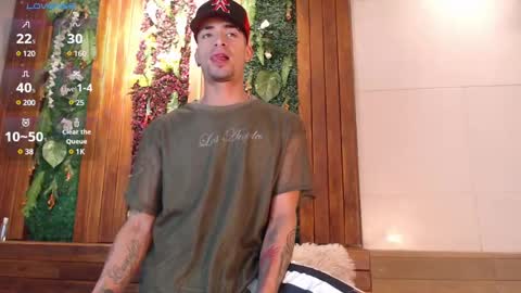 Snapshot of drakeneumann chatting on 02-23-25, 03:45 Drake Neuman online show from 02-23-25, 03:45