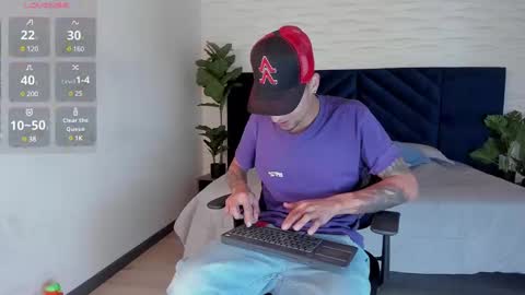 Snapshot of drakeneumann chatting on 03-01-25, 04:47 Drake Neuman online show from 03-01-25, 04:47