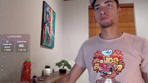 Snapshot of drakeneumann chatting on 03-04-25, 10:13 Drake Neuman online show from 03-04-25, 10:13