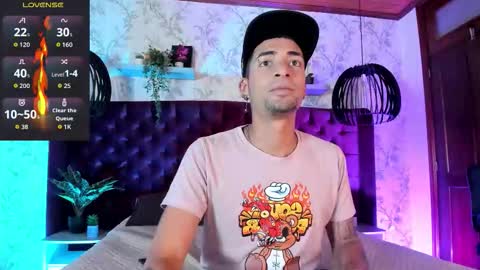 Snapshot of drakeneumann chatting on 10-25-25, 05:04 Drake Neuman online show from 10-25-25, 05:04