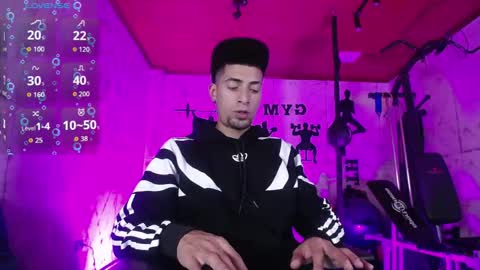 Snapshot of drakeneumann chatting on 11-04-25, 03:05 Drake Neuman online show from 11-04-25, 03:05