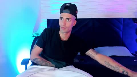 Snapshot of drakeneumann chatting on 11-10-25, 03:38 Drake Neuman online show from 11-10-25, 03:38