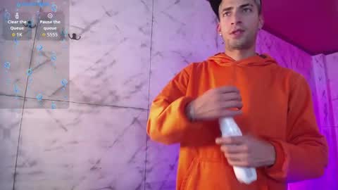 Snapshot of drakeneumann chatting on 11-23-25, 03:50 Drake Neuman online show from 11-23-25, 03:50