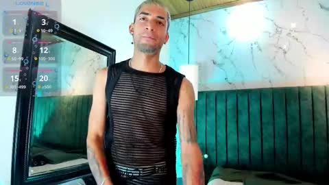 Snapshot of drakeneumann chatting on 11-24-25, 03:39 Drake Neuman online show from 11-24-25, 03:39