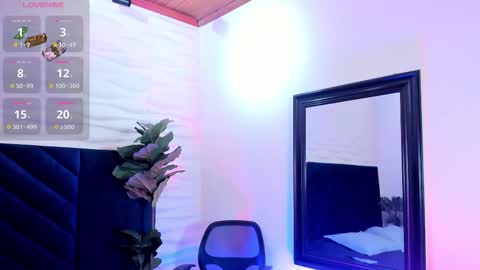 Snapshot of drakeneumann chatting on 12-15-25, 03:33 Drake Neuman online show from 12-15-25, 03:33