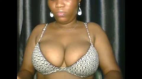 dramadoll_ online show from 11-05-25, 06:41