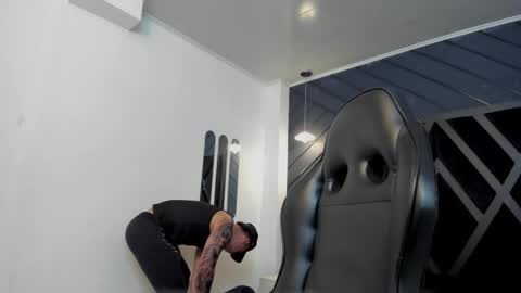 Draven online show from 11-24-25, 11:32