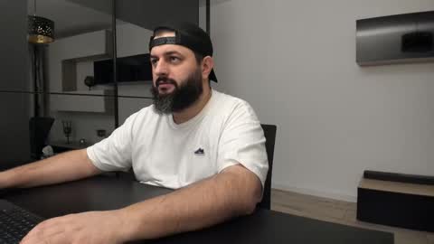 DravenPeak online show from 12-21-25, 07:21