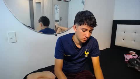 -- nicolle and jhon -- online show from 12-03-25, 04:42