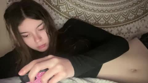 Snapshot of dream1girl_ chatting on 09-12-25, 07:14 ur dream girl online show from 09-12-25, 07:14