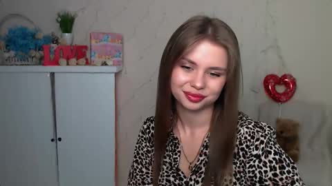 Mari online show from 09-22-25, 06:26