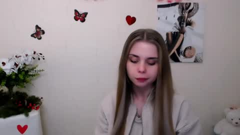 Snapshot of dream_mari chatting on 05-11-26, 07:25 Mari online show from 05-11-26, 07:25