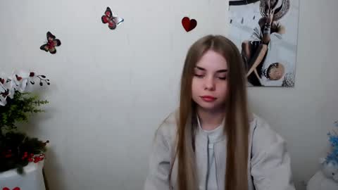Snapshot of dream_mari chatting on 06-04-26, 06:52 Mari online show from 06-04-26, 06:52