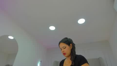 N E N A  online show from 09-22-25, 04:14