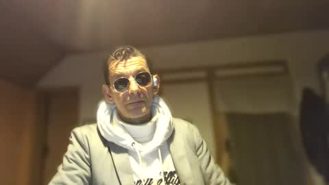 Dreambob online show from 11-27-25, 12:02