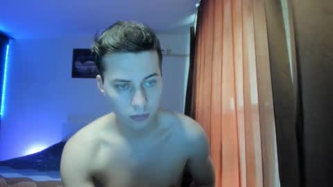 Johnny online show from 04-11-26, 10:19