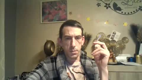 dreamguy38 online show from 12-30-24, 03:14