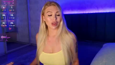 Mila online show from 07-11-26, 04:59
