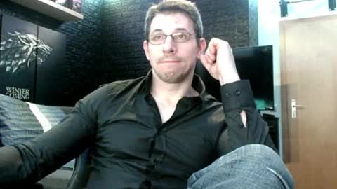 Snapshot of dreamwallker chatting on 02-28-25, 07:56 Ioannes Paulus the 2nd online show from 02-28-25, 07:56