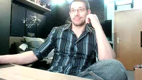 Snapshot of dreamwallker chatting on 11-13-25, 11:36 Ioannes Paulus the 2nd online show from 11-13-25, 11:36