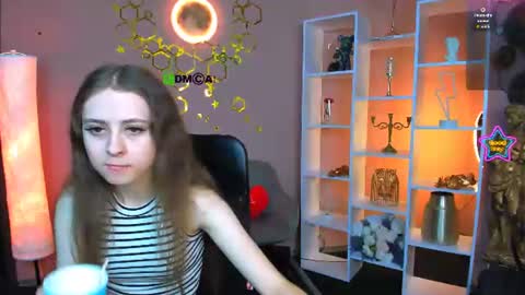Lola online show from 08-07-26, 05:53