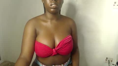 Snapshot of dreamy_wetpussy chatting on 02-18-26, 08:16 BEAUTY online show from 02-18-26, 08:16