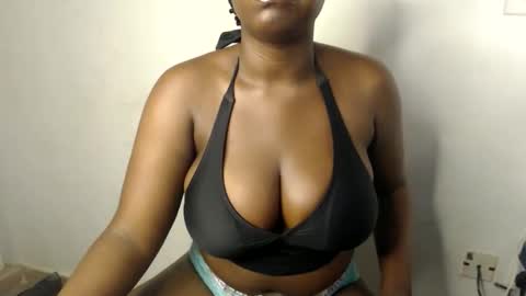 Snapshot of dreamy_wetpussy chatting on 02-21-26, 08:54 BEAUTY online show from 02-21-26, 08:54