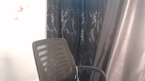 Snapshot of dreamy_wetpussy chatting on 04-29-26, 06:14 BEAUTY online show from 04-29-26, 06:14