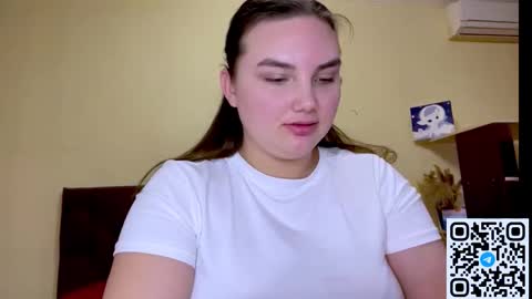 Mila online show from 03-18-26, 03:26