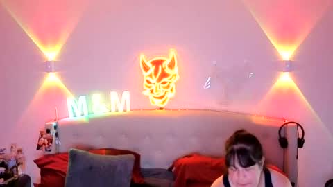 DreamyCouple01 online show from 07-14-26, 10:21