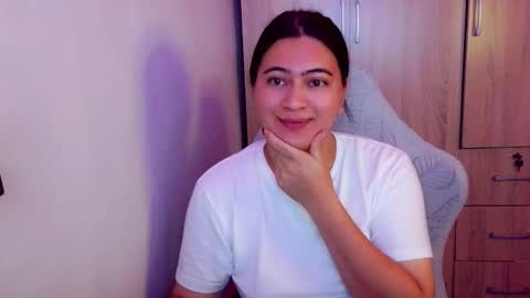 Snapshot of dreamycreamyst chatting on 04-05-26, 12:41 dreamycreamyst online show from 04-05-26, 12:41
