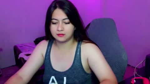 Snapshot of dreamycreamyst chatting on 04-21-26, 11:49 dreamycreamyst online show from 04-21-26, 11:49