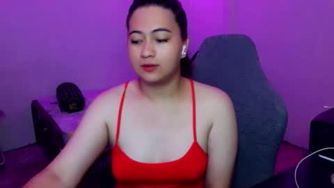 Snapshot of dreamycreamyst chatting on 04-24-26, 01:30 dreamycreamyst online show from 04-24-26, 01:30