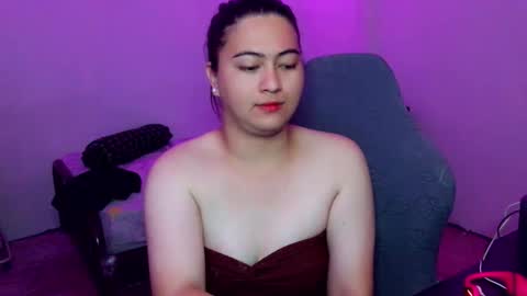 Snapshot of dreamycreamyst chatting on 04-29-26, 02:37 dreamycreamyst online show from 04-29-26, 02:37