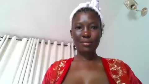 Snapshot of dreamydollxo485 chatting on 07-19-26, 07:12 dreamydollxo485 online show from 07-19-26, 07:12