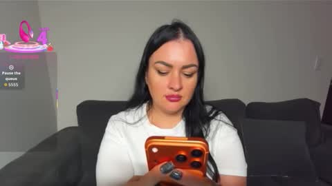 Snapshot of dreamyhousewife1 chatting on 11-14-25, 07:23 dreamyhousewife1 online show from 11-14-25, 07:23