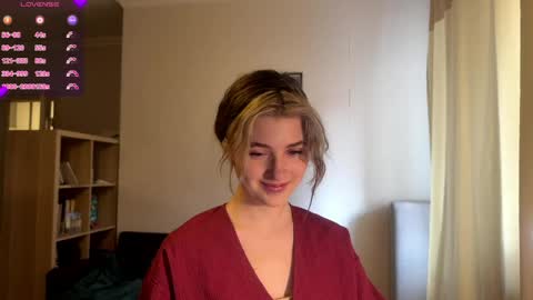 Dia online show from 05-13-26, 12:13