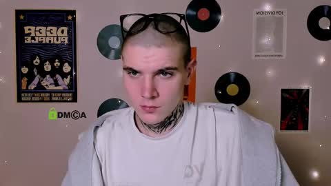 Snapshot of drew_soft_ chatting on 12-02-25, 02:06 drew_soft_ online show from 12-02-25, 02:06