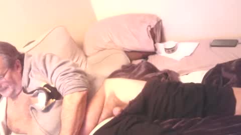 Snapshot of drfeelgood777 chatting on 11-30-25, 04:49 Dr. Feelgood online show from 11-30-25, 04:49