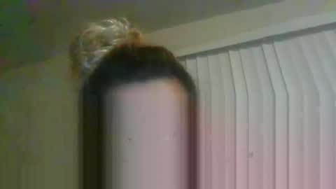 Snapshot of drhowkins chatting on 05-09-26, 09:36 drhowkins online show from 05-09-26, 09:36
