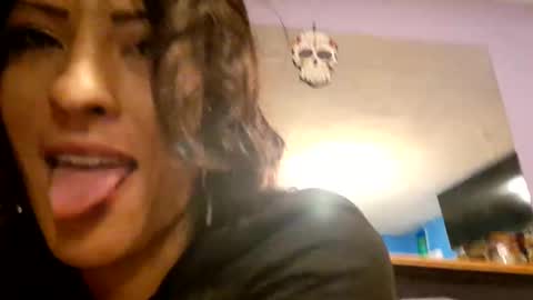 Snapshot of drippinglilygagwell chatting on 10-20-25, 07:31 drippinglilygagwell online show from 10-20-25, 07:31