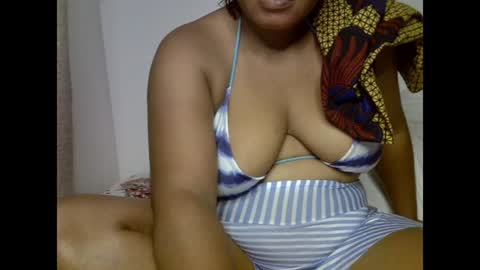 Snapshot of drippingnwet chatting on 06-15-26, 09:17 drippingnwet online show from 06-15-26, 09:17