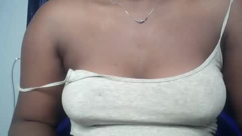 Snapshot of drippussy1 chatting on 02-01-26, 04:22 Ebonypussy1 online show from 02-01-26, 04:22