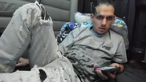 Snapshot of drippydavee chatting on 09-26-25, 07:45 drippydavee online show from 09-26-25, 07:45