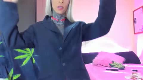 drippyorlove online show from 02-16-25, 11:16