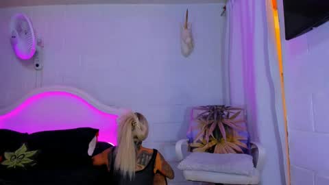 drippyorlove online show from 09-24-25, 02:09