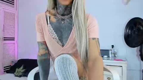 drippyorlove online show from 04-01-26, 08:39