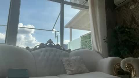 Snapshot of drresa chatting on 03-01-25, 12:34 Dr. Resa online show from 03-01-25, 12:34