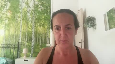 Snapshot of drresa chatting on 09-23-25, 11:13 Dr. Resa online show from 09-23-25, 11:13