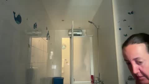 Snapshot of drresa chatting on 10-01-25, 08:09 Dr. Resa online show from 10-01-25, 08:09